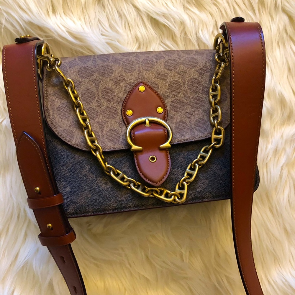 Coach beat bag